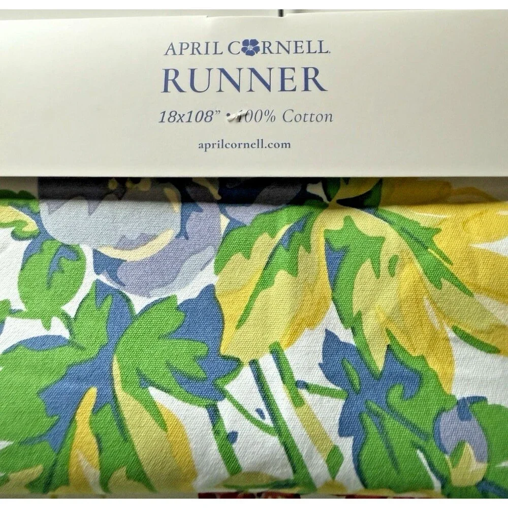 April Cornell Penny's Patio White Table Runner Cotton Blue Pink Multi 18x108